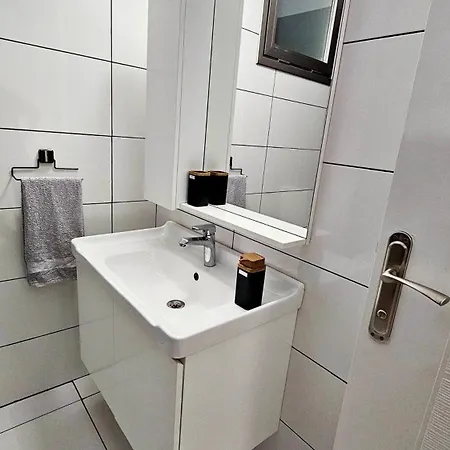 Starlight - Kaymakli Apartman *